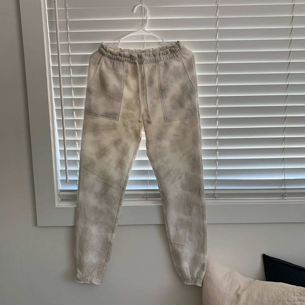 NWT Abercrombie tie dye sweats
